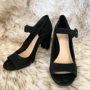 Vince Camuto black suede peep toe
